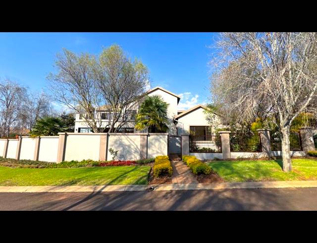 4 BEDROOM HOUSE FOR SALE IN MIDLANDS ESTATE